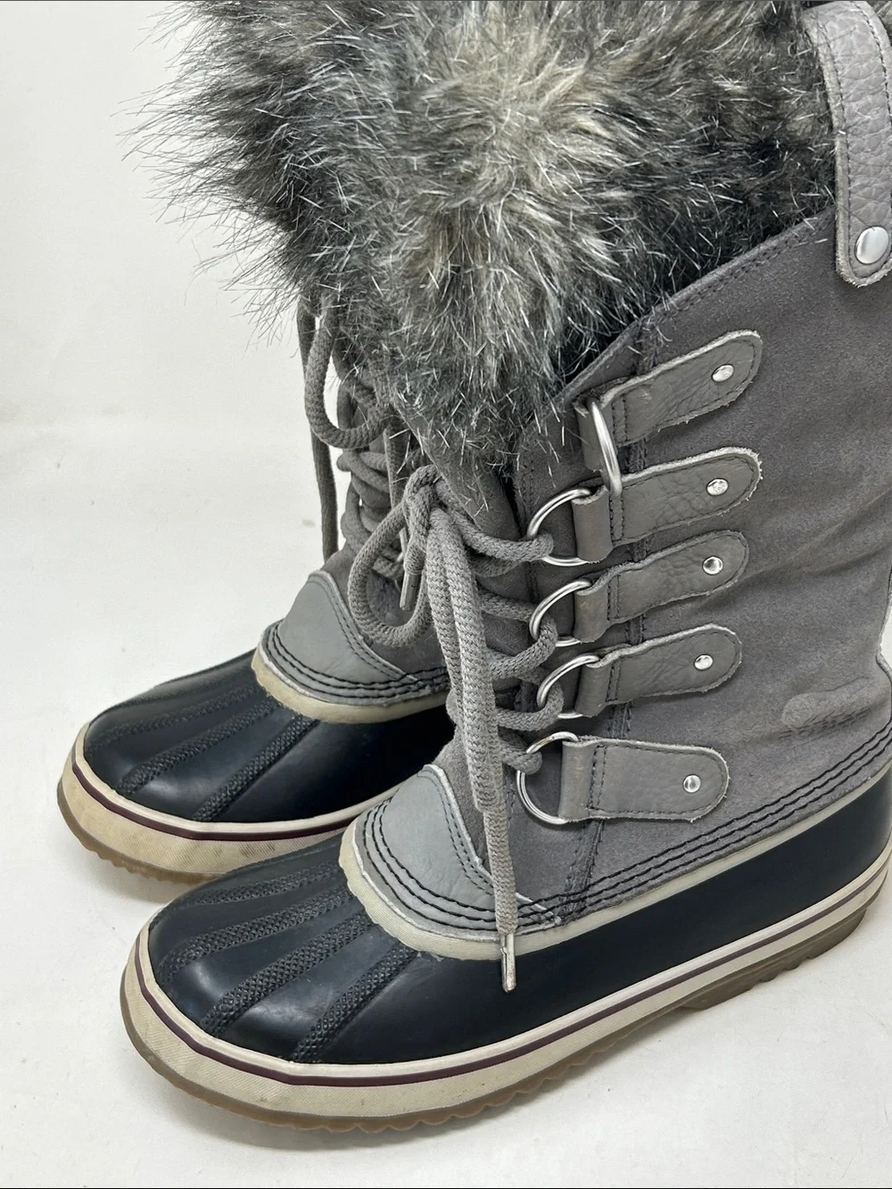 Sorel Joan Of Arctic Boots Size 8.5